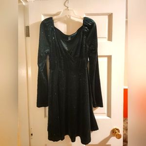 Long Sleeve Green Velvet Dress